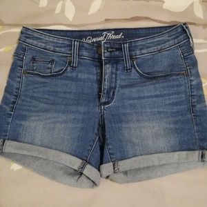 Universal Thread Jean Shorts